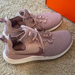 Nike free tr 8 sneakers